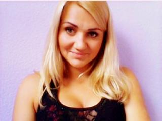 Ich bin sooo hot! Komm bitte! :)